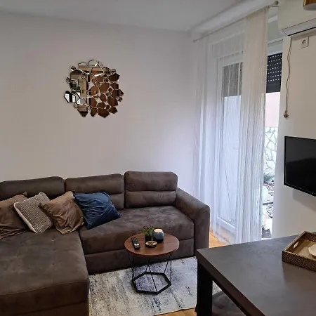 アパート D&m Porodicni